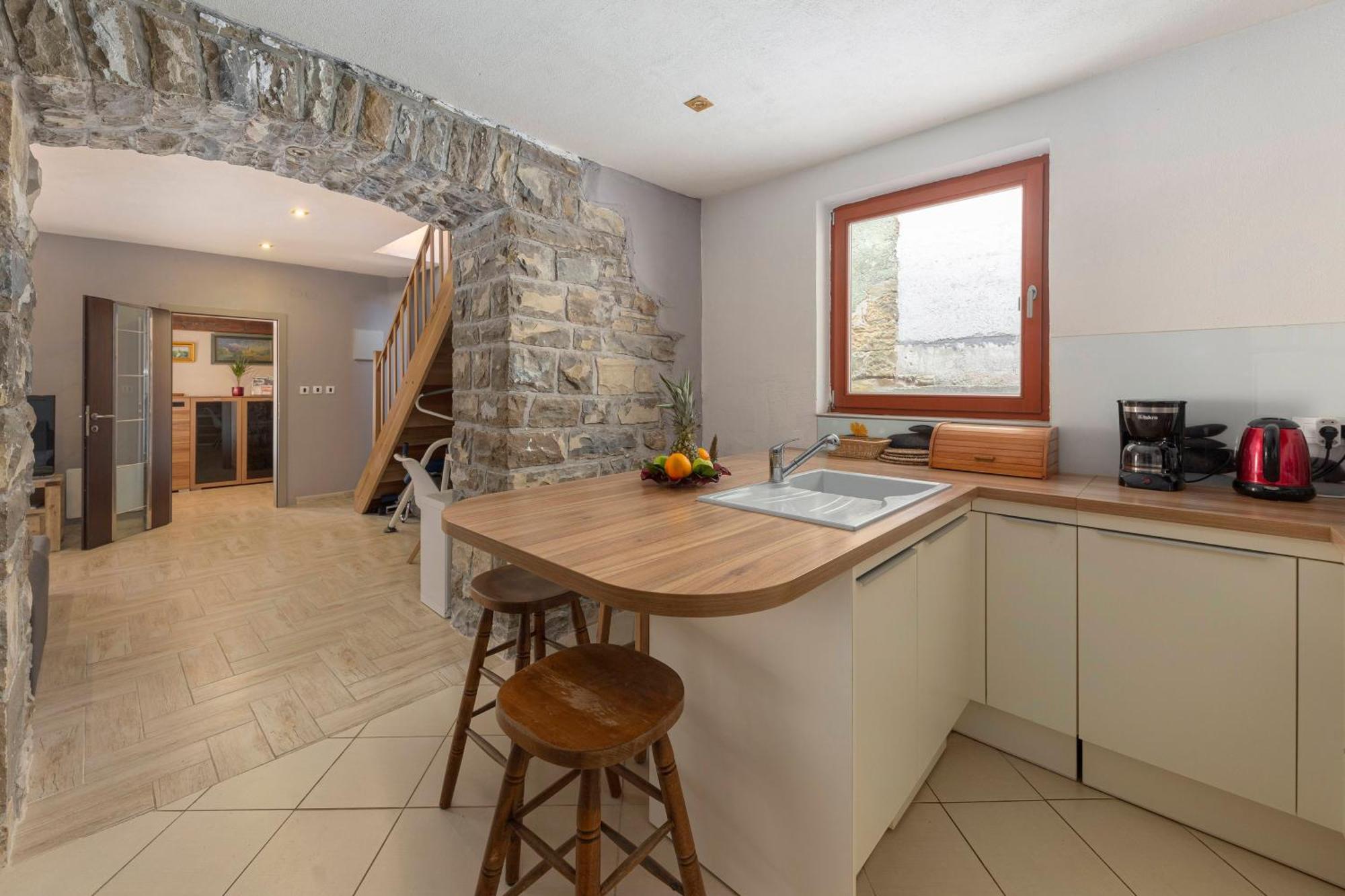 فيلا Istrian House La Bora كوبر المظهر الخارجي الصورة