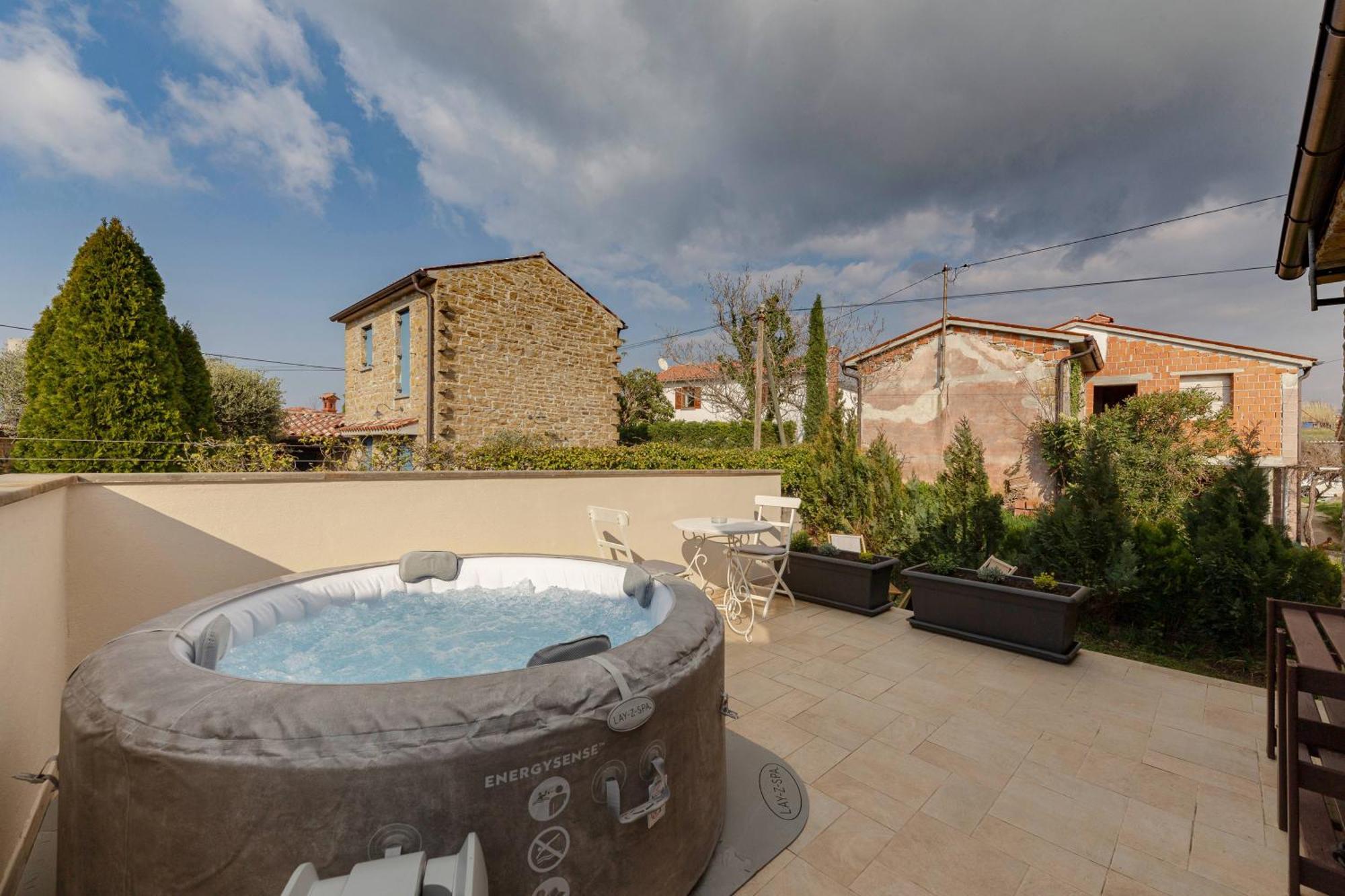 فيلا Istrian House La Bora كوبر المظهر الخارجي الصورة